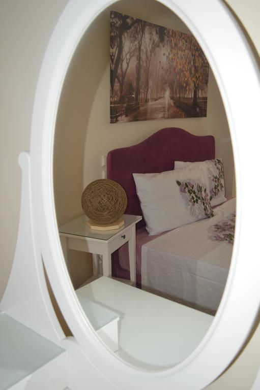 Villa Suites Lagonisi Luxury Екстер'єр фото